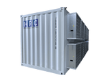 Unidad de refrigeración en contenedores con el logotipo HRC sobre fondo verde